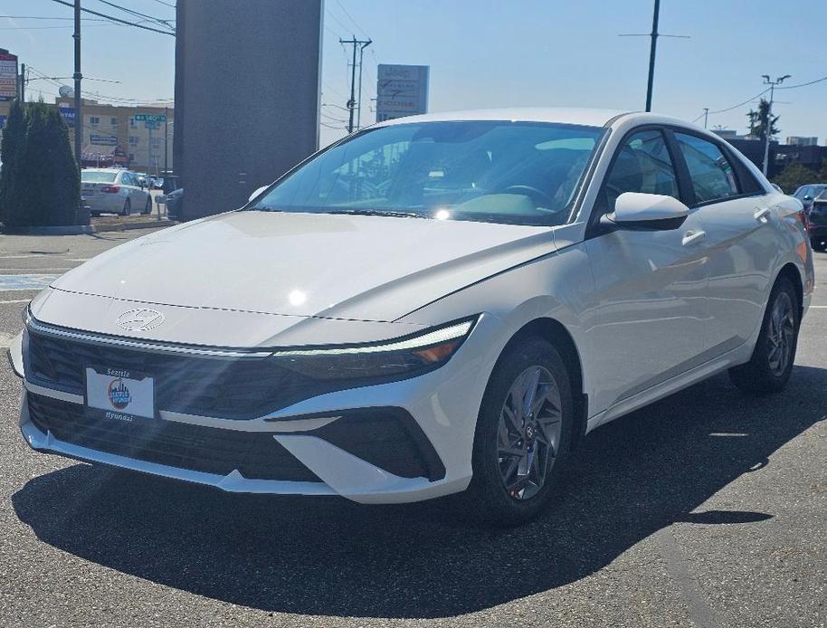 new 2024 Hyundai Elantra car, priced at $22,250