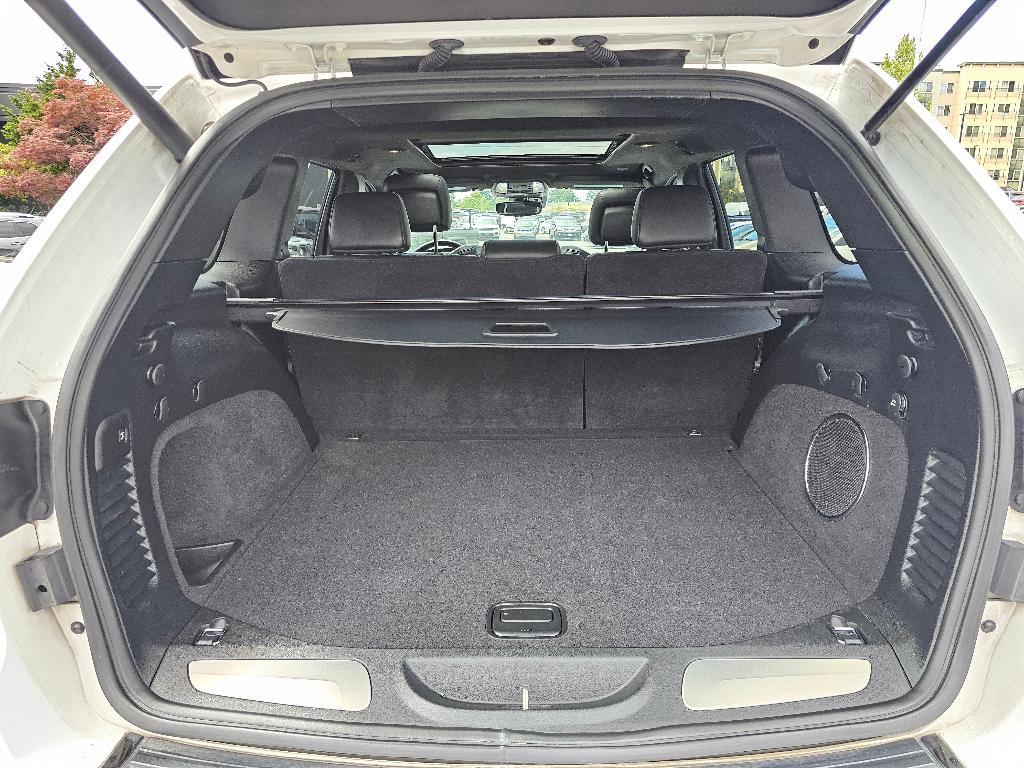 used 2018 Jeep Grand Cherokee car, priced at $75,986