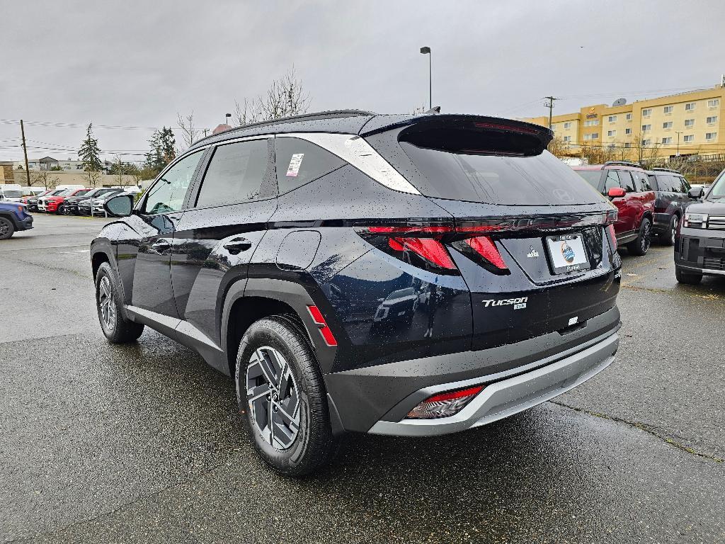 new 2025 Hyundai TUCSON Hybrid car, priced at $33,652