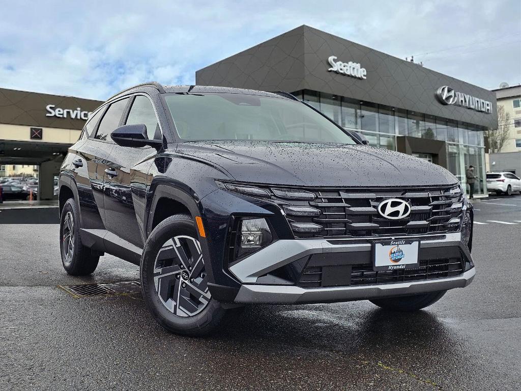 new 2025 Hyundai TUCSON Hybrid car, priced at $33,652