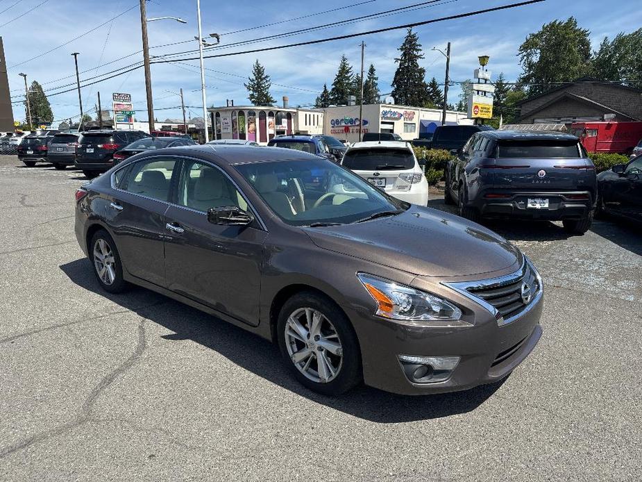 used 2014 Nissan Altima car, priced at $13,777