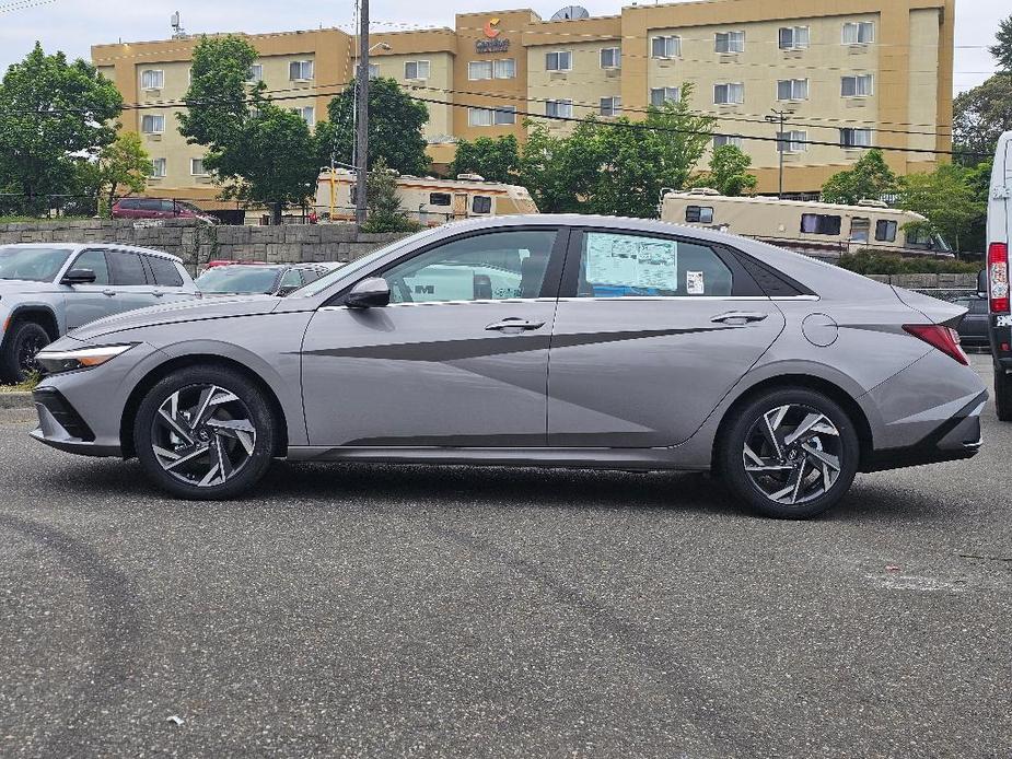 new 2024 Hyundai Elantra car, priced at $23,545