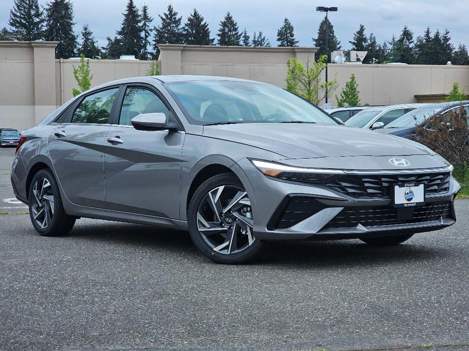 new 2024 Hyundai Elantra car, priced at $23,545