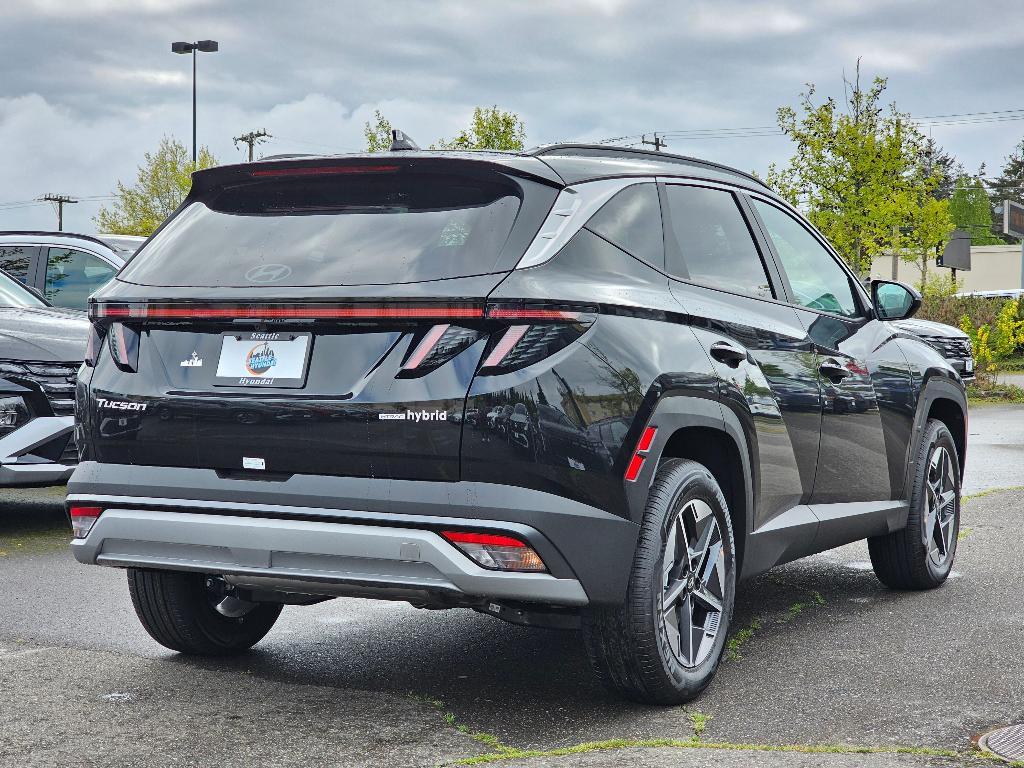 new 2025 Hyundai TUCSON Hybrid car, priced at $36,360
