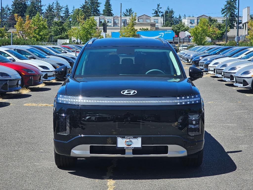 new 2026 Hyundai IONIQ 9 car, priced at $62,920