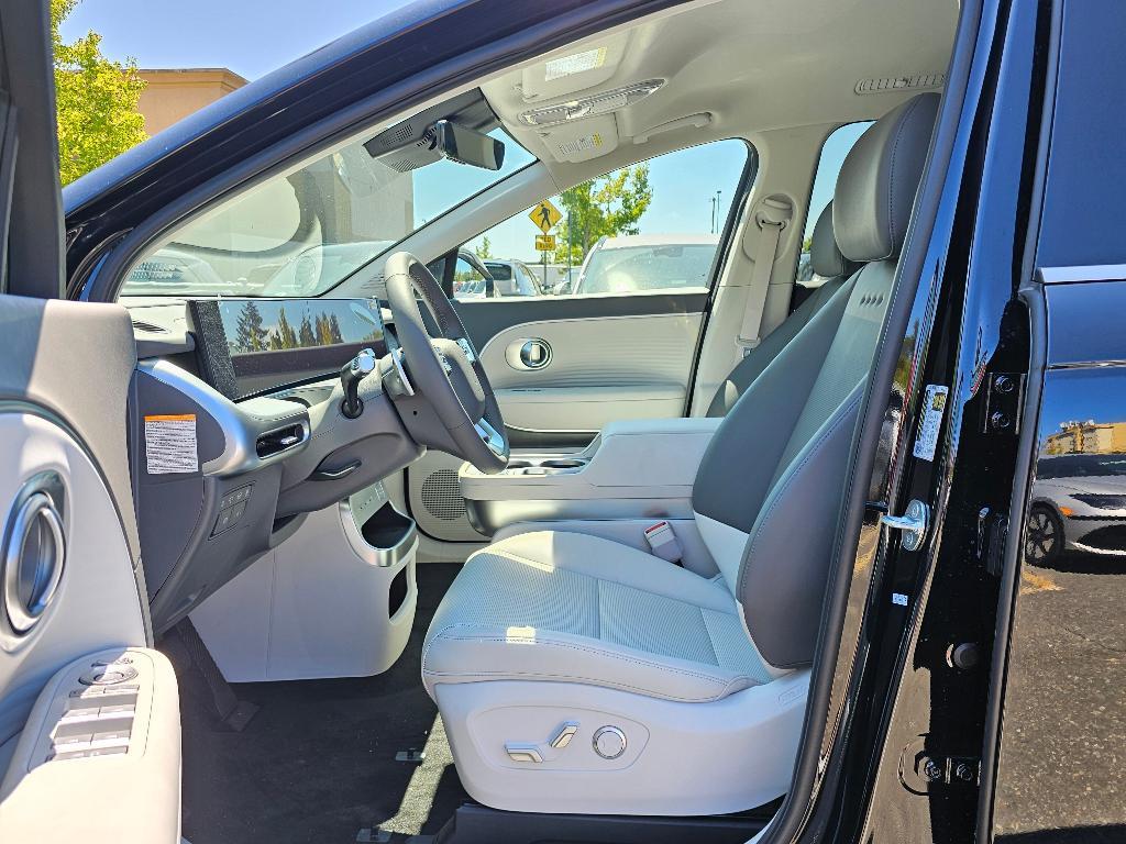 new 2026 Hyundai IONIQ 9 car, priced at $62,920