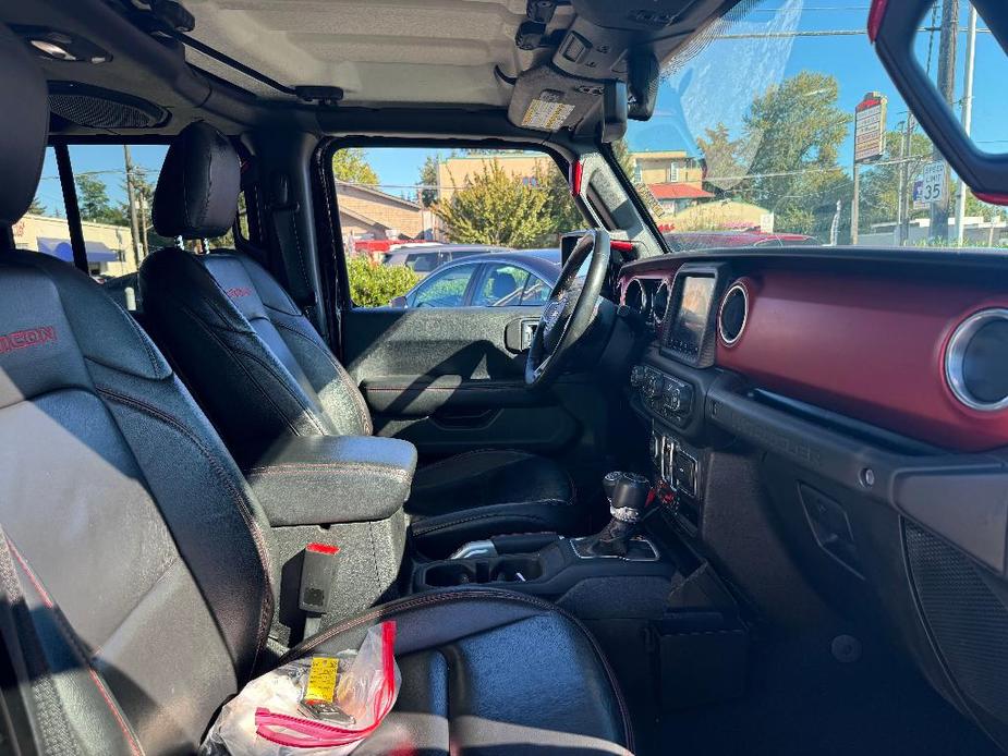 used 2018 Jeep Wrangler Unlimited car, priced at $31,832