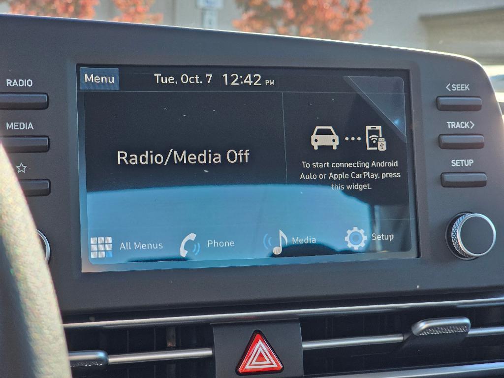 new 2025 Hyundai Elantra car, priced at $22,013