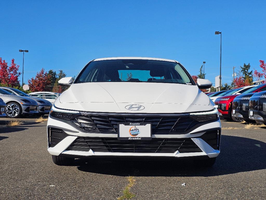 new 2025 Hyundai Elantra car, priced at $22,013