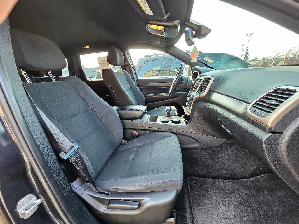 used 2015 Jeep Grand Cherokee car, priced at $14,880