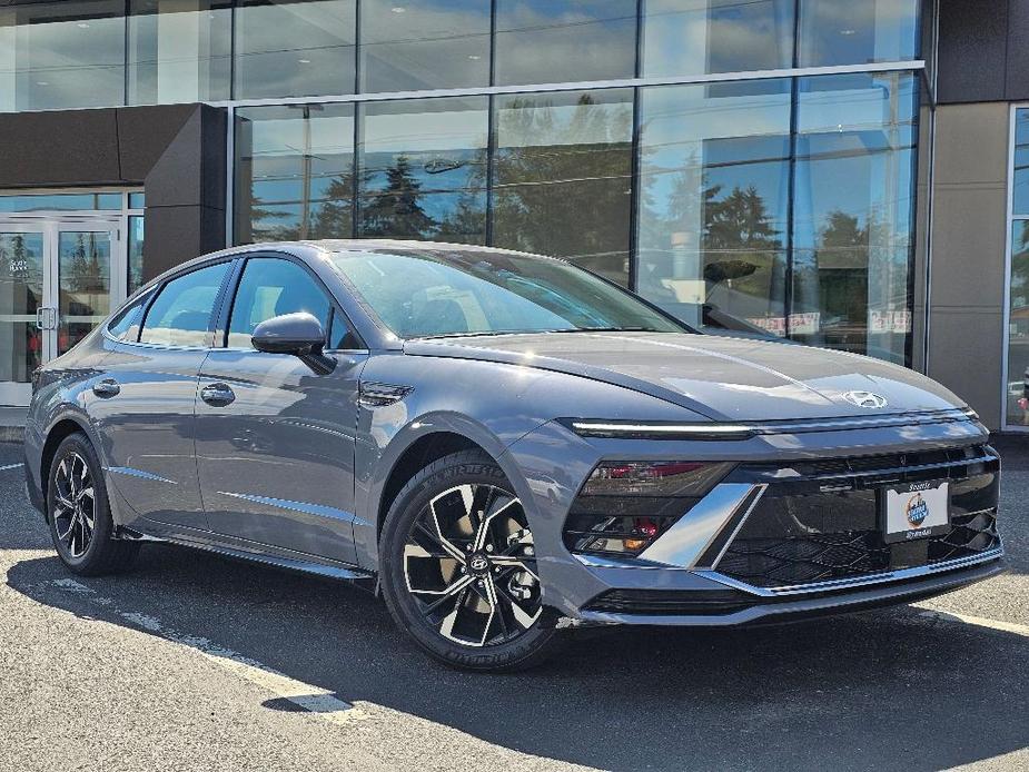 new 2024 Hyundai Sonata car, priced at $27,735