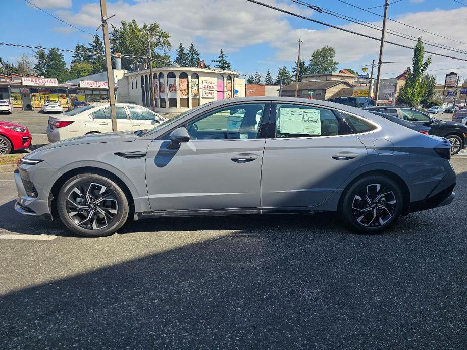 new 2024 Hyundai Sonata car, priced at $27,735