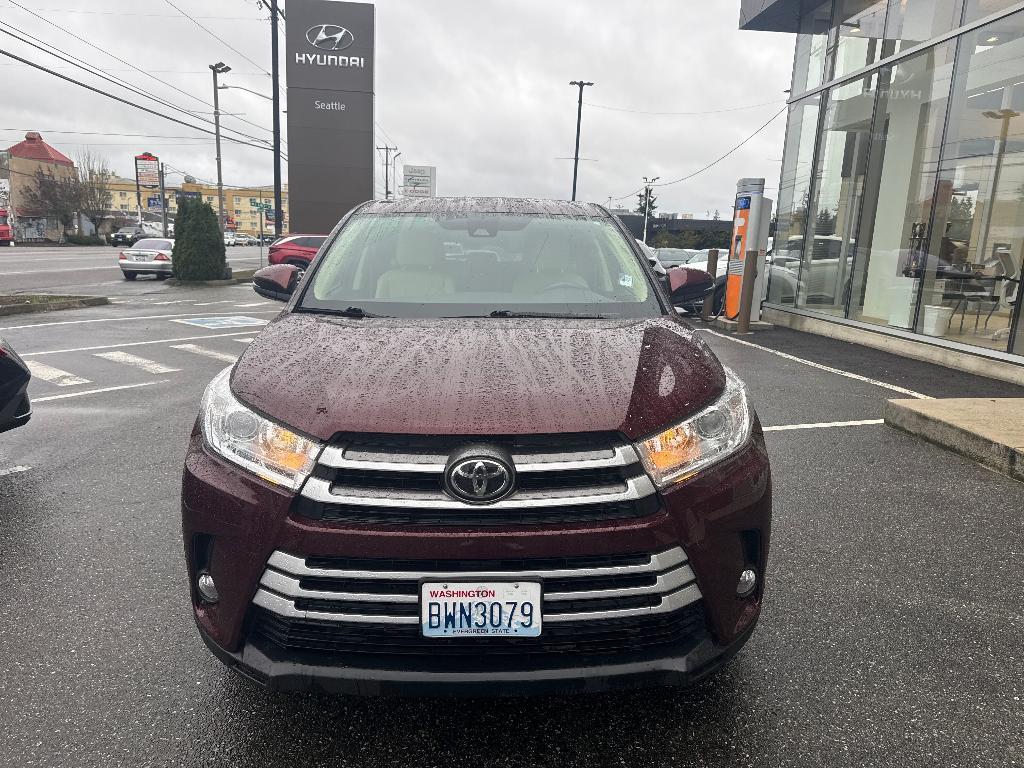 used 2019 Toyota Highlander car, priced at $28,777