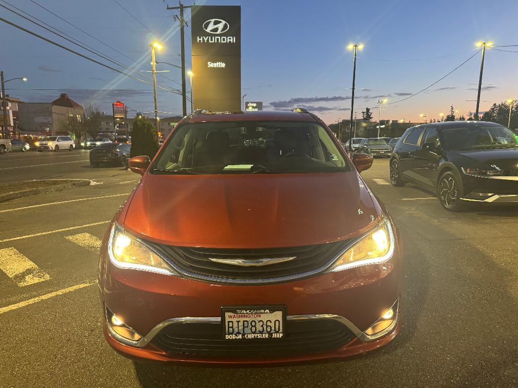 used 2018 Chrysler Pacifica Hybrid car, priced at $19,963