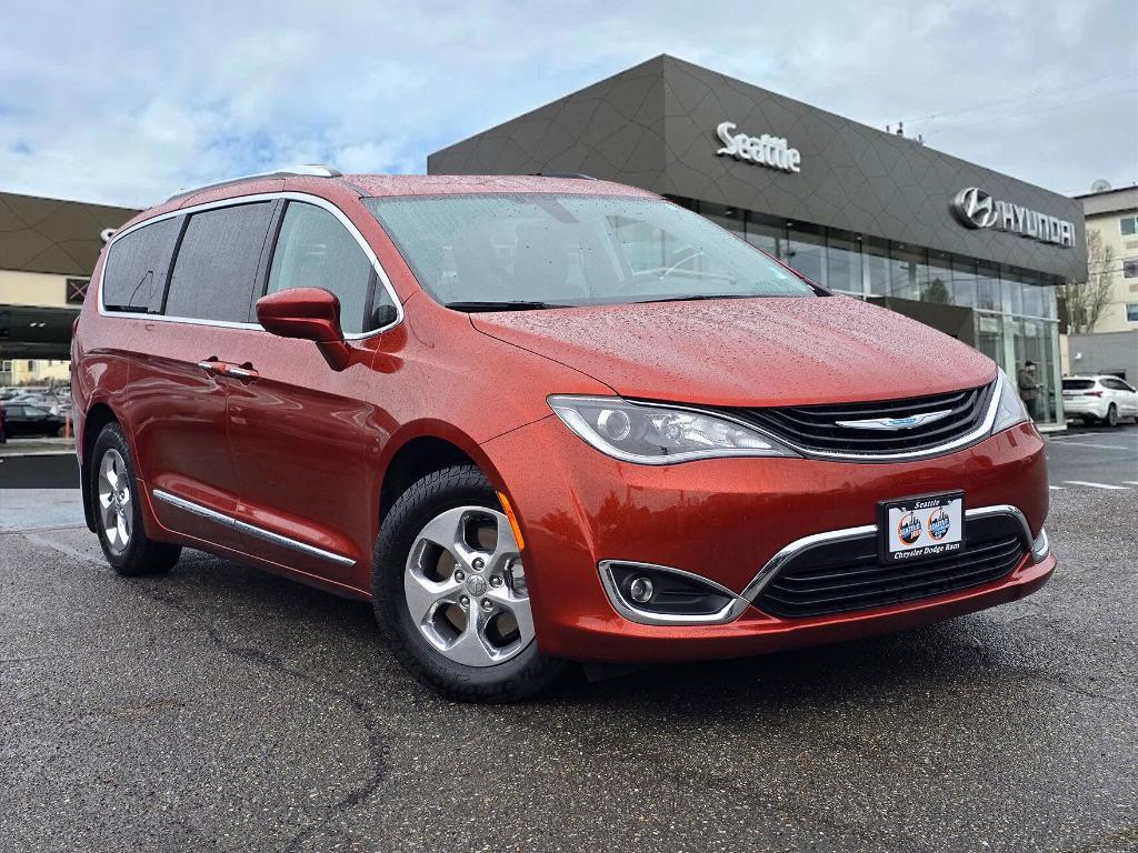 used 2018 Chrysler Pacifica Hybrid car, priced at $18,477