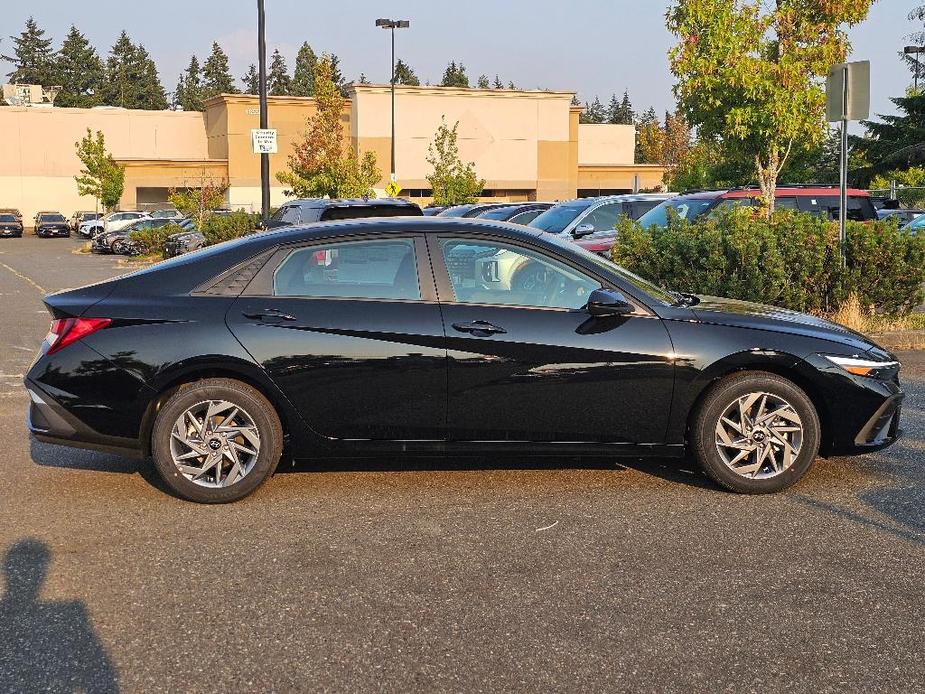 new 2024 Hyundai Elantra car, priced at $21,790