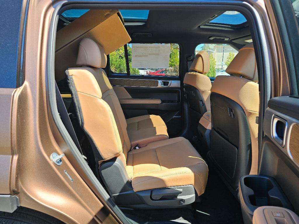 new 2025 Hyundai SANTA FE HEV car, priced at $47,630
