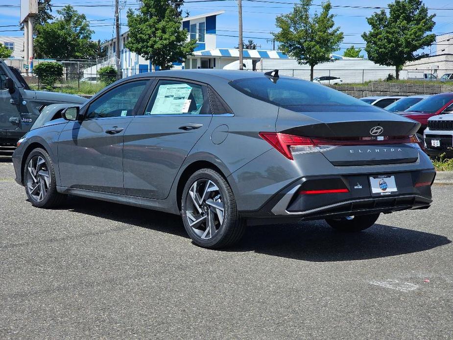 new 2024 Hyundai Elantra car, priced at $25,545