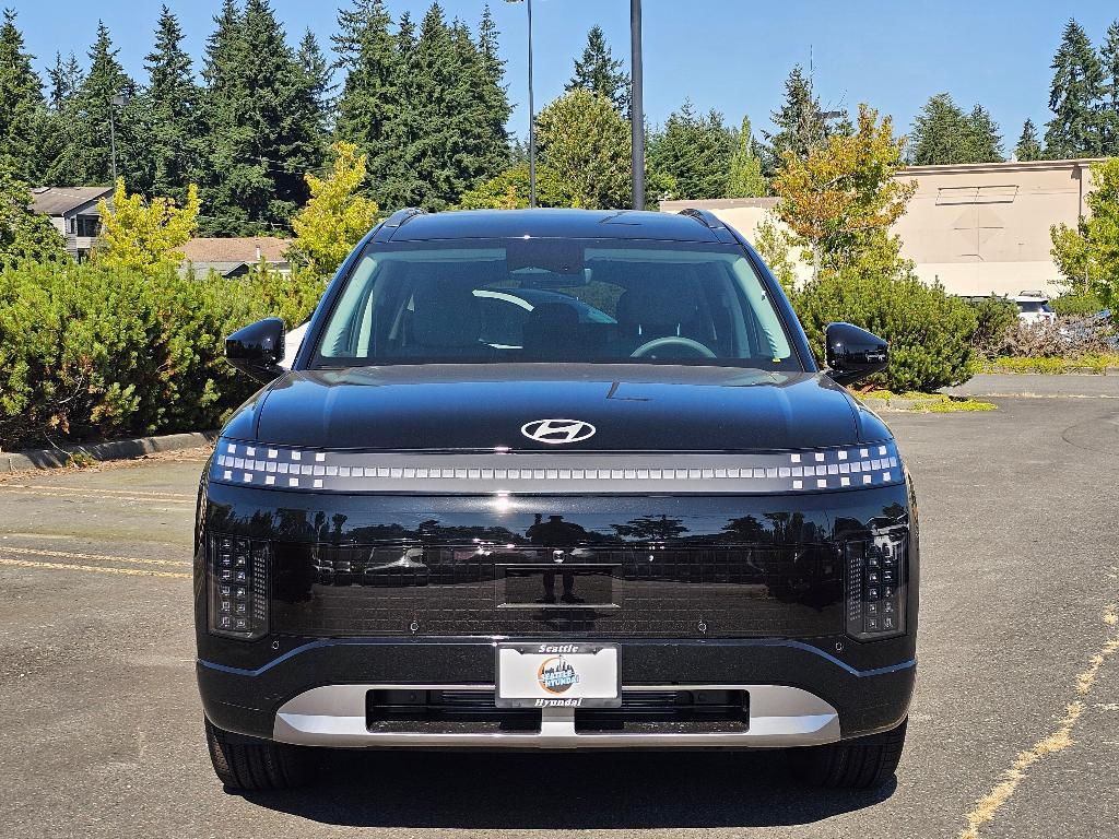 new 2026 Hyundai IONIQ 9 car, priced at $62,920
