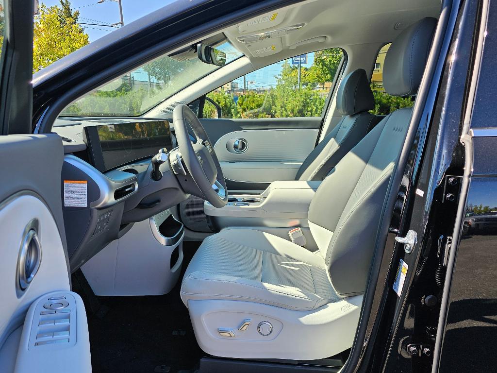 new 2026 Hyundai IONIQ 9 car, priced at $62,920