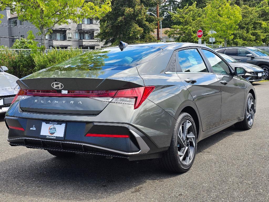 new 2025 Hyundai Elantra car, priced at $25,674