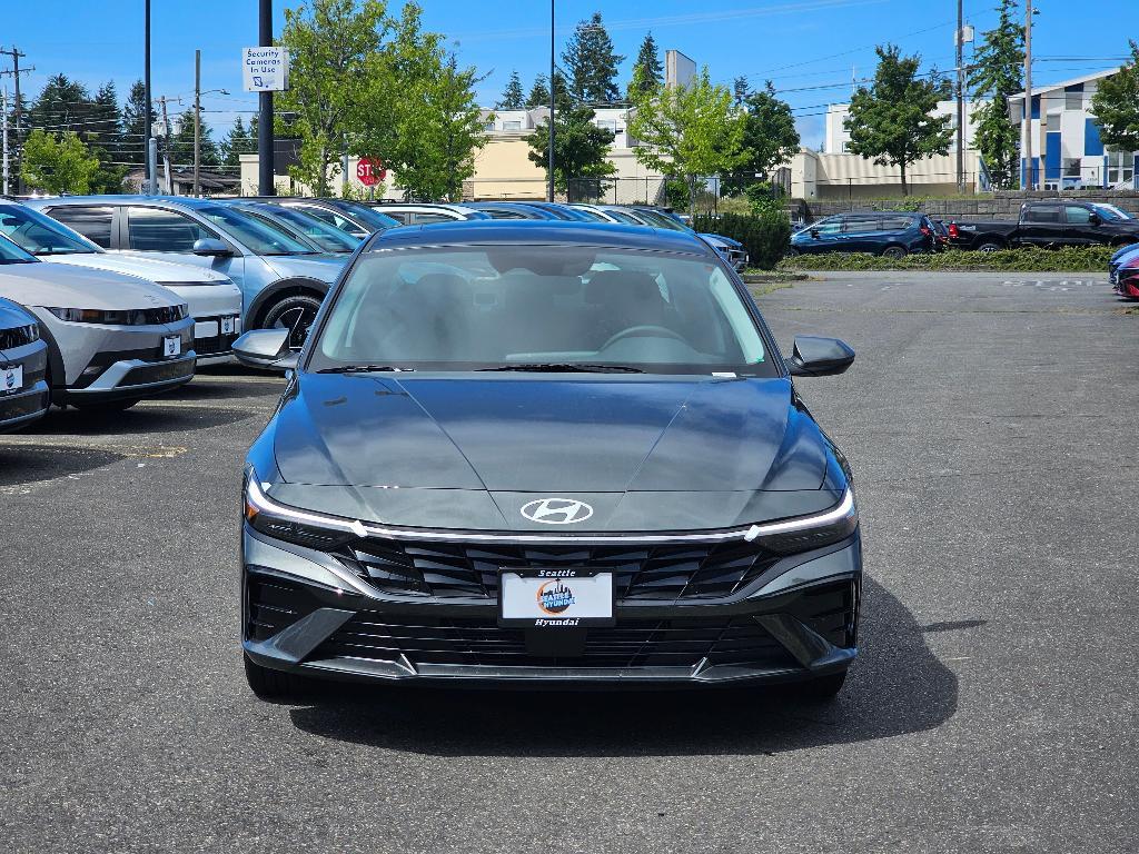 new 2025 Hyundai Elantra car, priced at $25,674