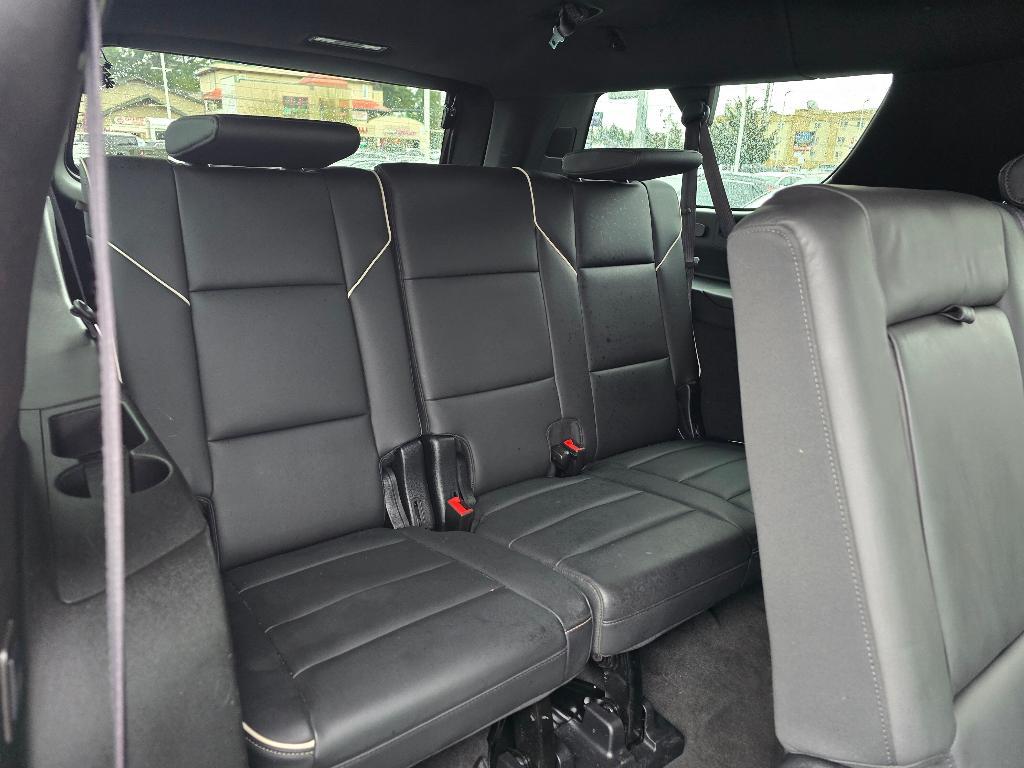 used 2024 Cadillac Escalade ESV car, priced at $84,577