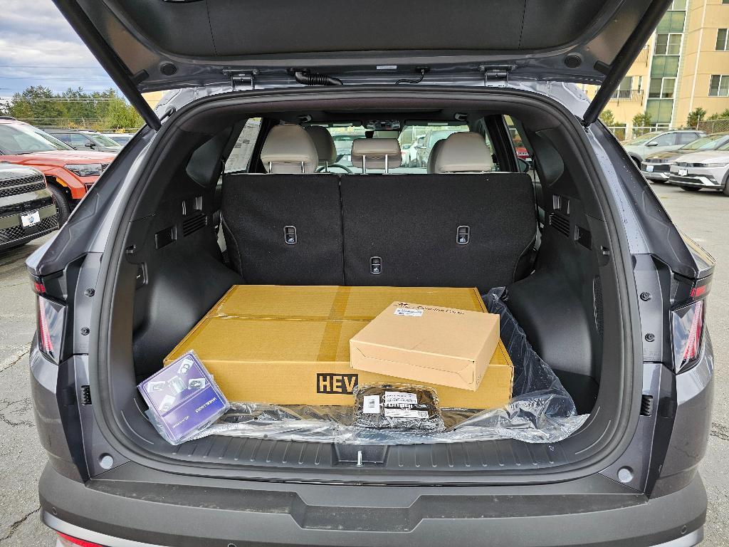 new 2025 Hyundai TUCSON Hybrid car, priced at $41,276