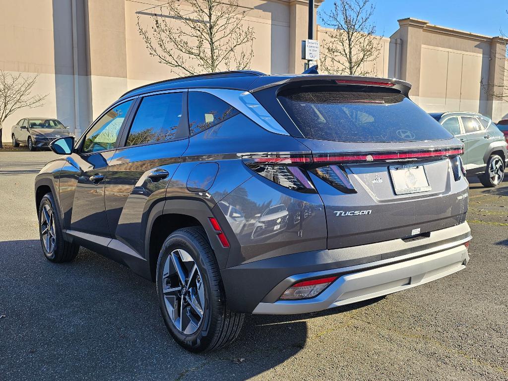 new 2025 Hyundai TUCSON Hybrid car, priced at $36,159