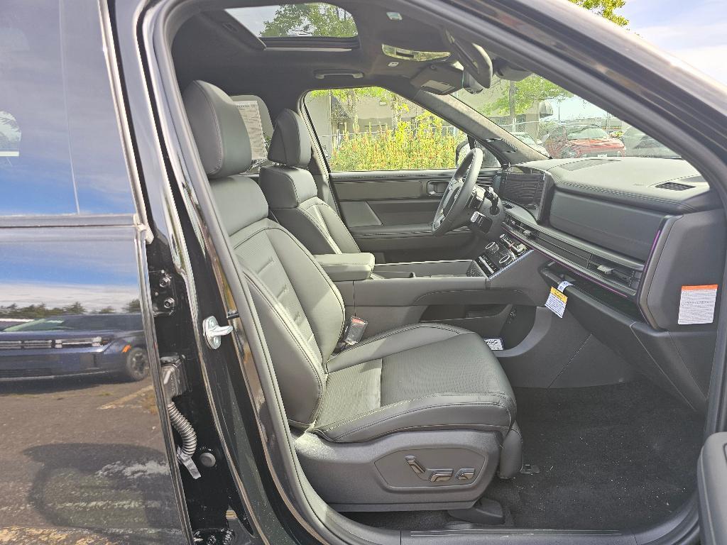 new 2025 Hyundai SANTA FE HEV car, priced at $47,362
