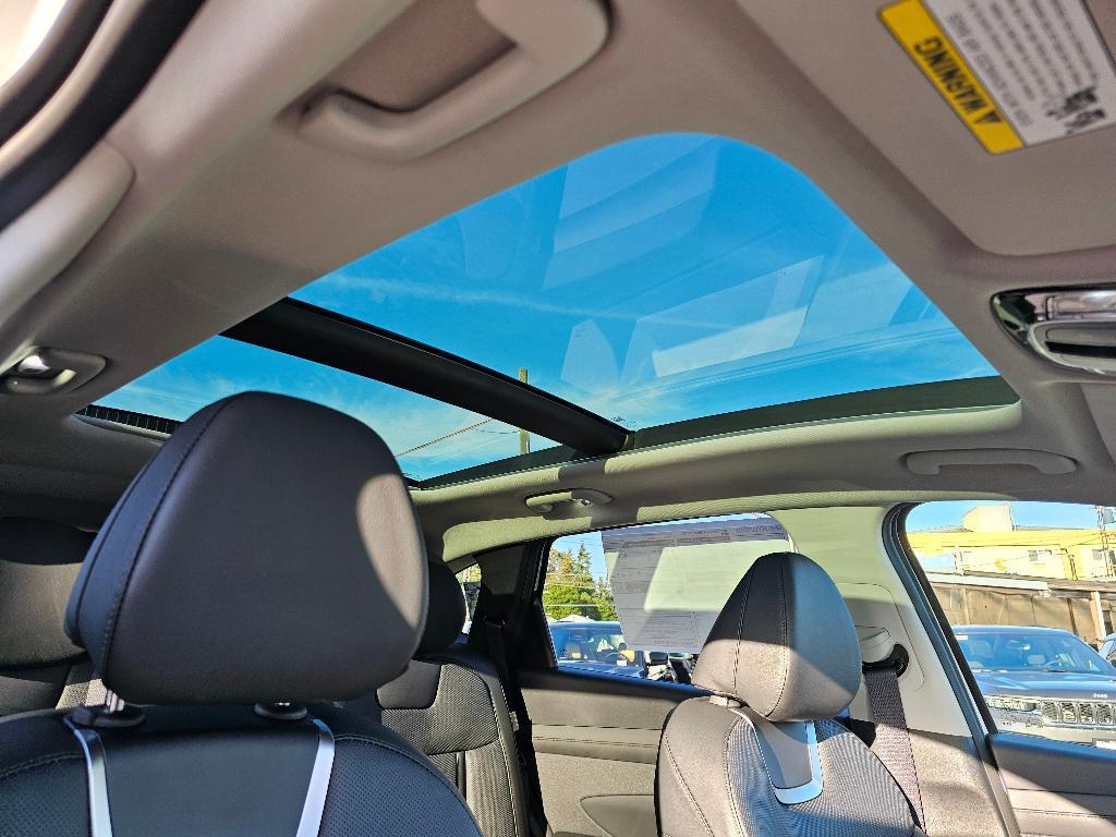 new 2025 Hyundai TUCSON Hybrid car, priced at $41,812