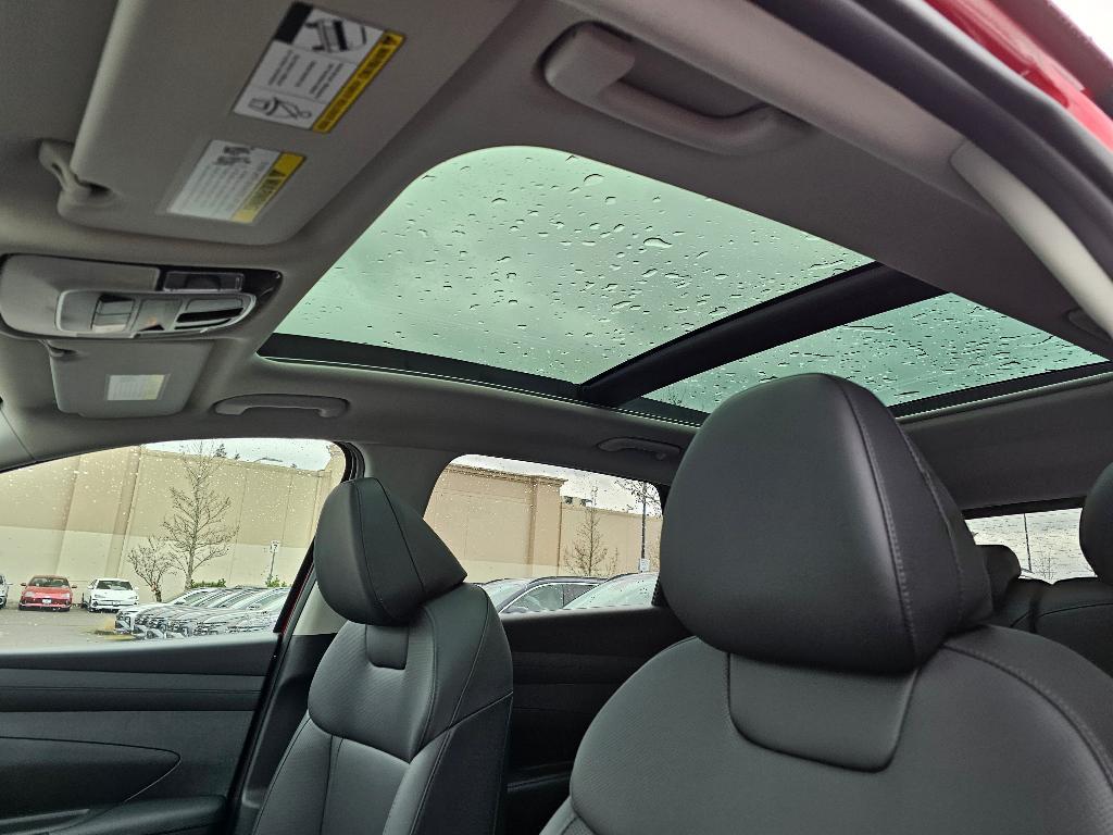 new 2025 Hyundai TUCSON Hybrid car, priced at $36,935