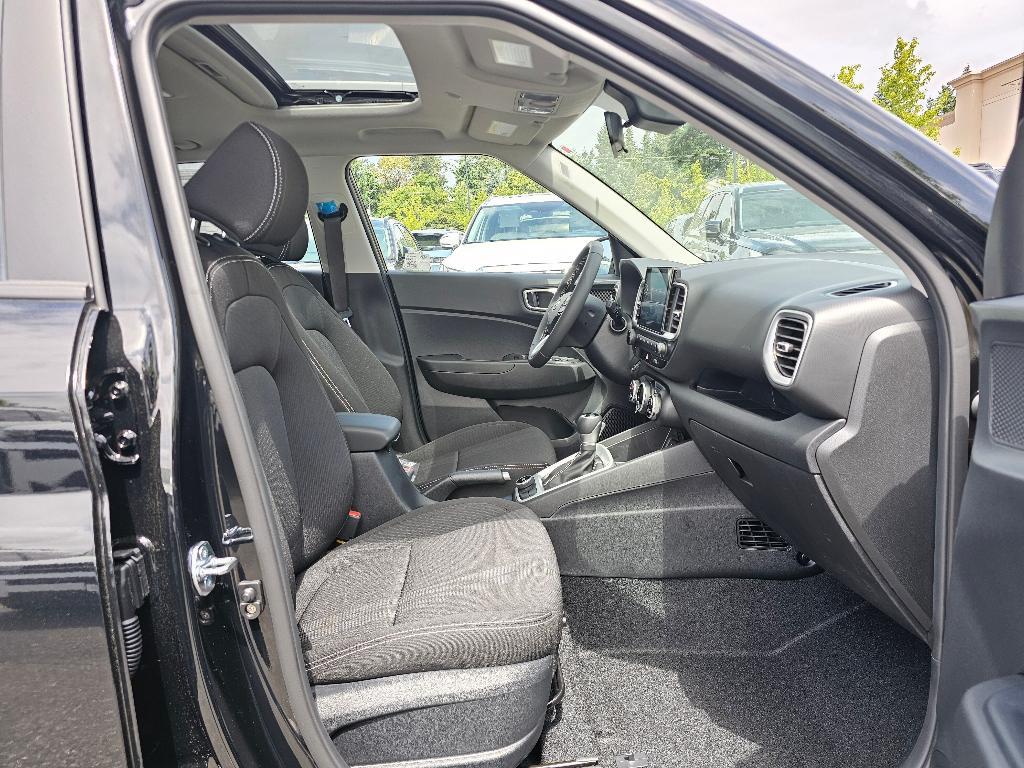 new 2025 Hyundai Venue car, priced at $22,966