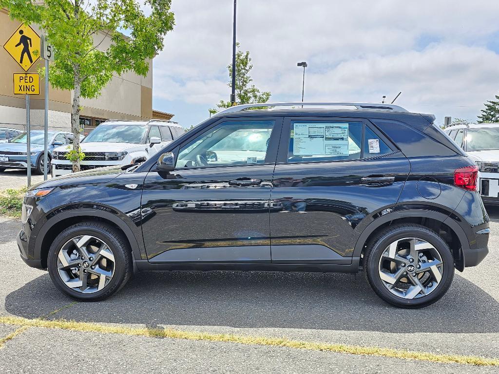 new 2025 Hyundai Venue car, priced at $22,966