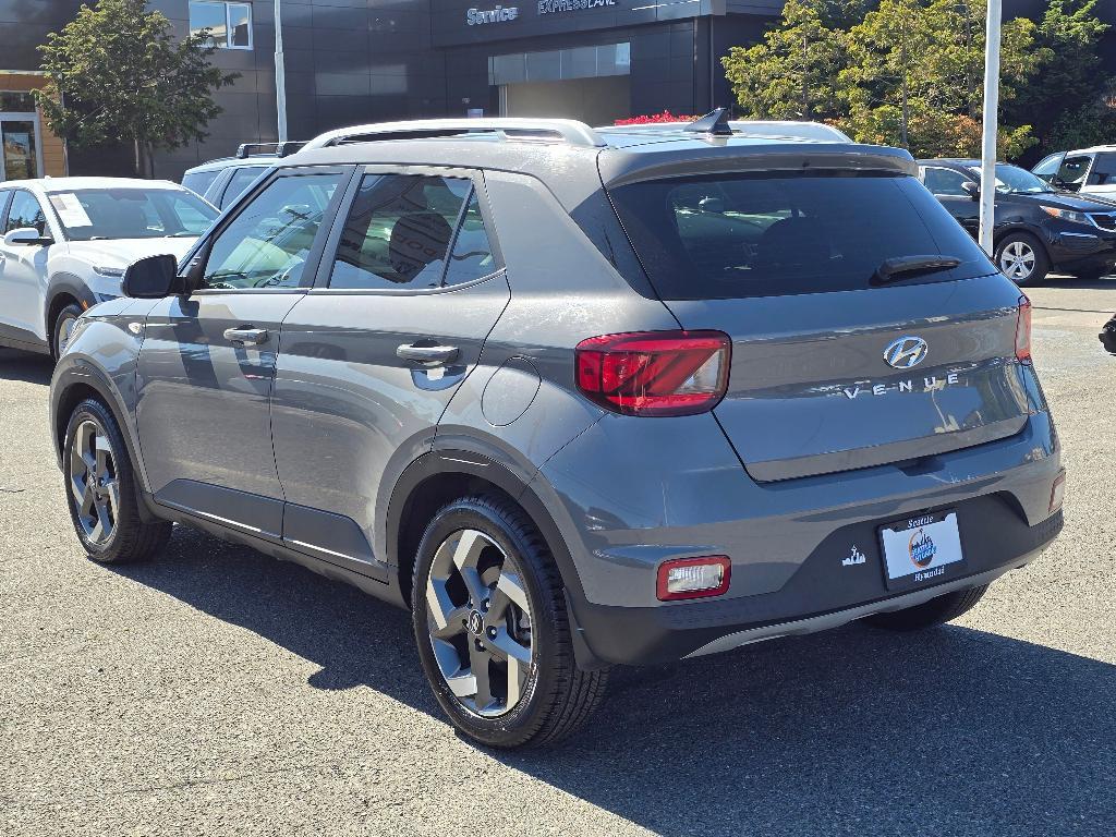 used 2022 Hyundai Venue car, priced at $13,977