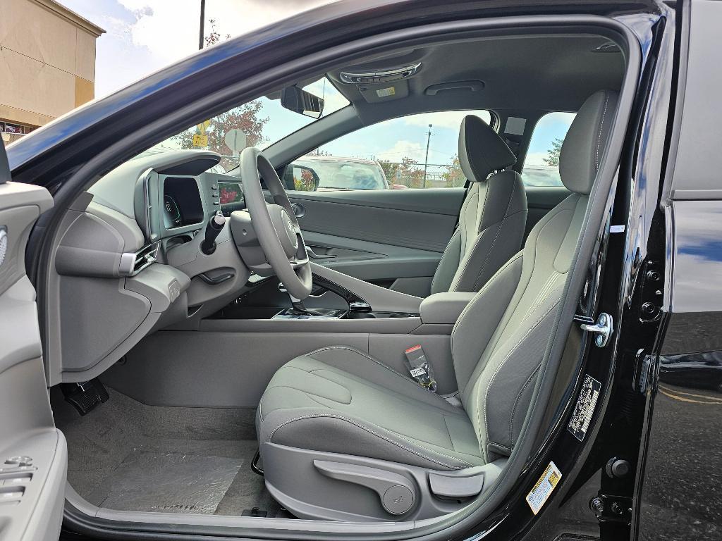 new 2025 Hyundai ELANTRA HEV car, priced at $23,083