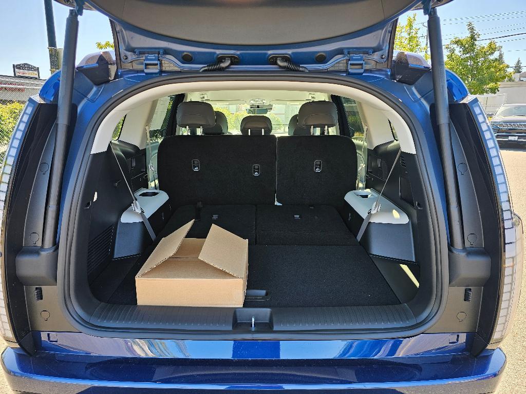 new 2026 Hyundai IONIQ 9 car, priced at $62,920