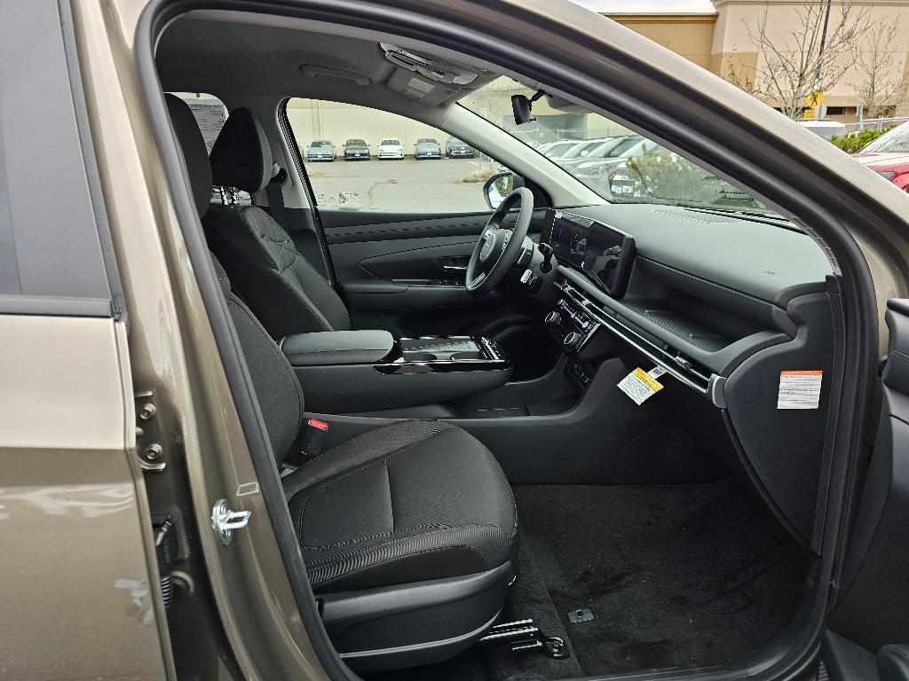 new 2025 Hyundai TUCSON Hybrid car, priced at $33,284