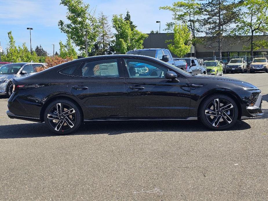 new 2024 Hyundai Sonata car, priced at $33,615