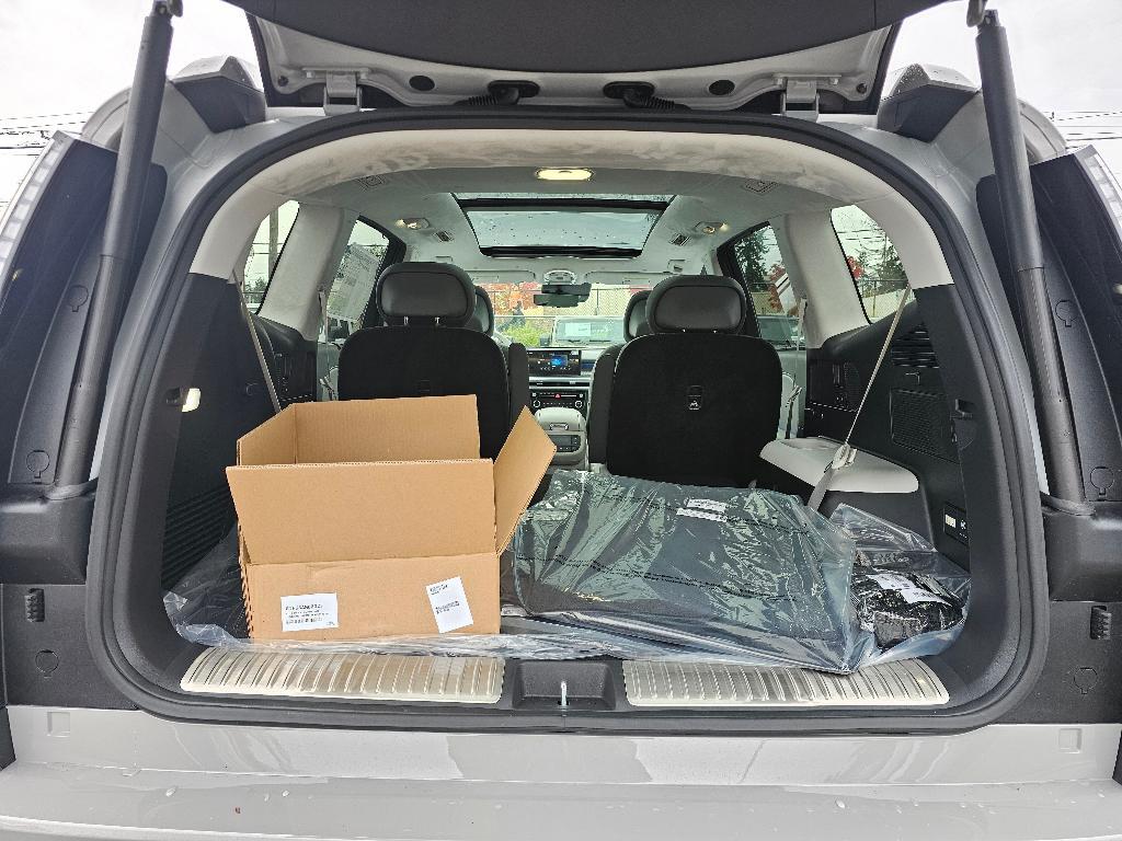 new 2026 Hyundai IONIQ 9 car, priced at $78,155