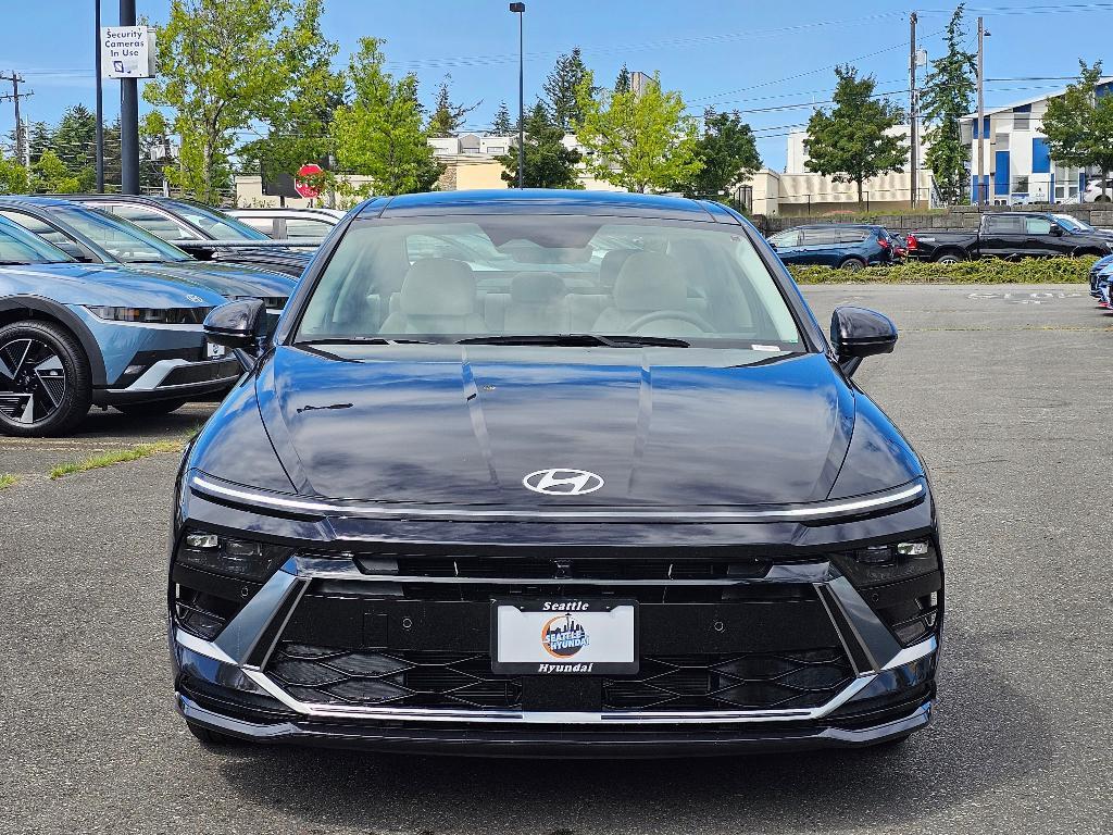new 2025 Hyundai Sonata Hybrid car, priced at $37,323