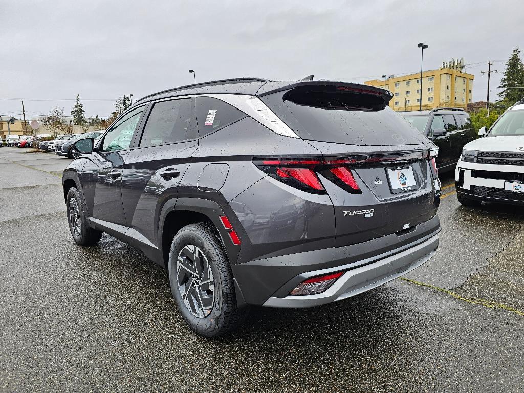 new 2025 Hyundai TUCSON Hybrid car, priced at $33,592