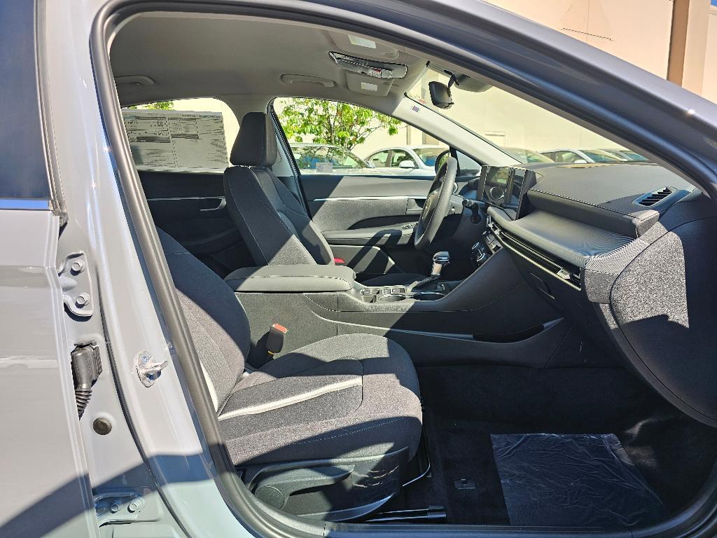 new 2025 Hyundai Sonata car, priced at $26,657