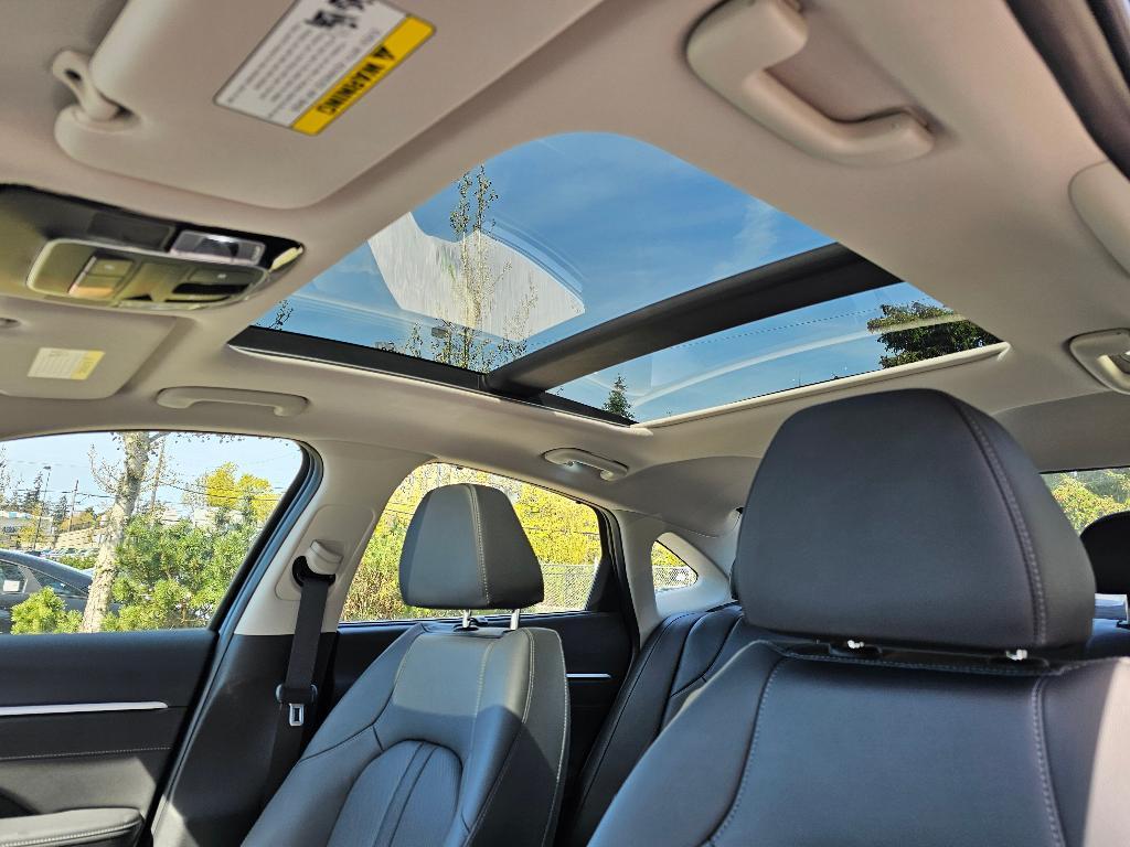 new 2025 Hyundai Sonata Hybrid car, priced at $37,984