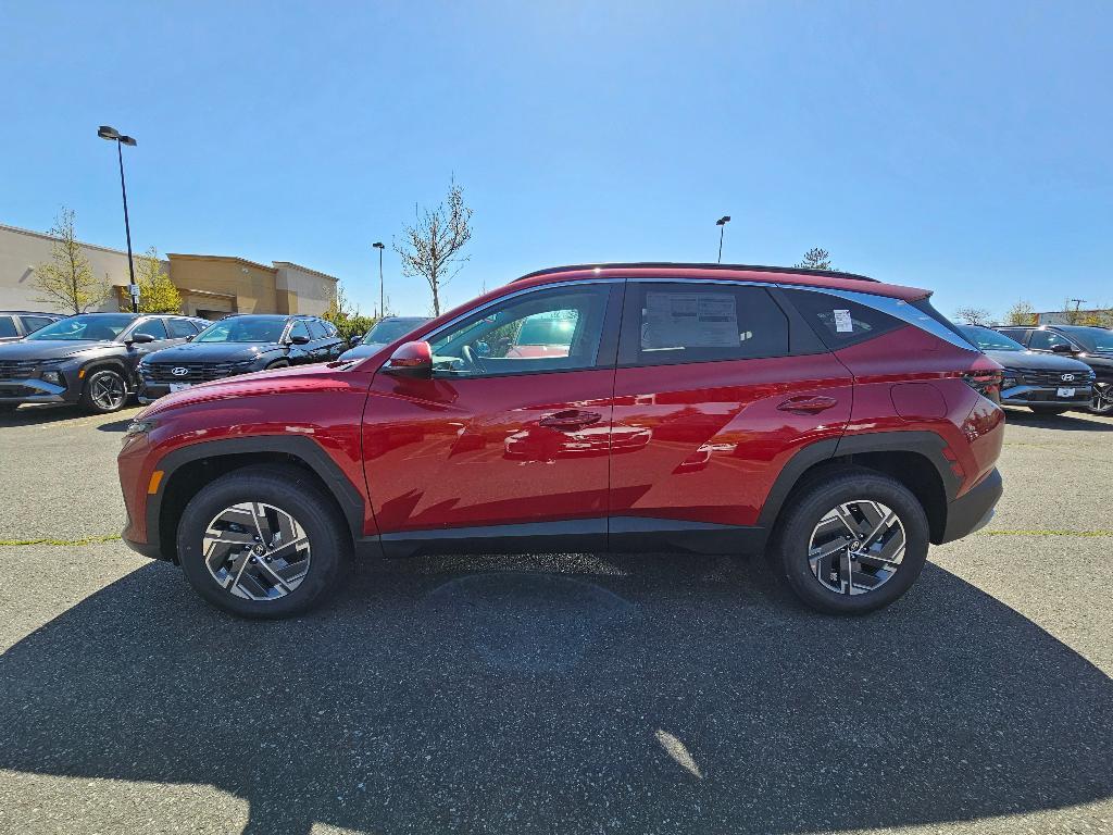 new 2025 Hyundai TUCSON Hybrid car, priced at $34,147