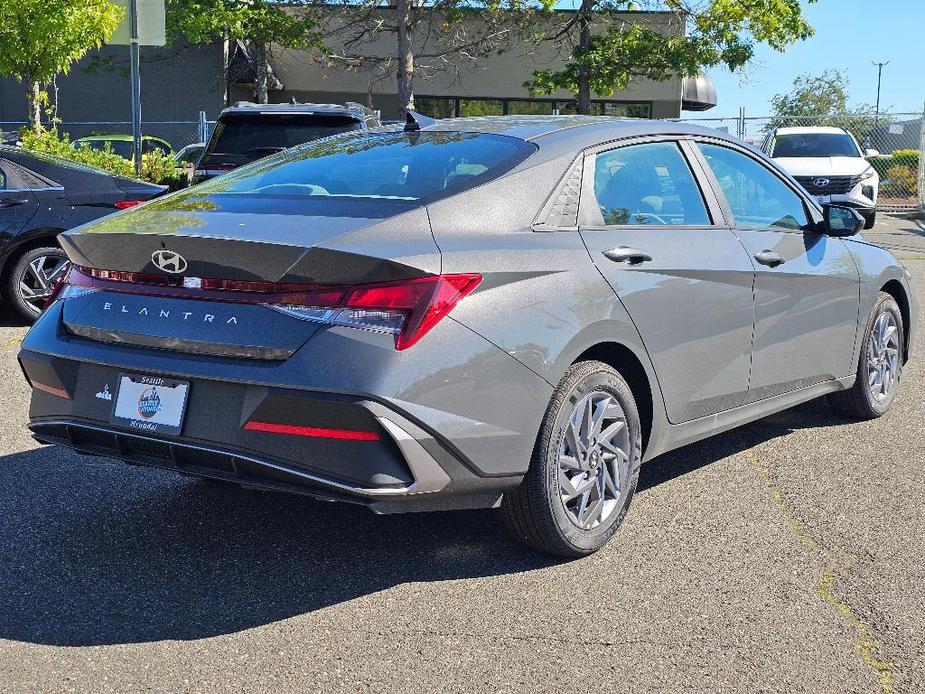 new 2024 Hyundai Elantra car, priced at $21,810