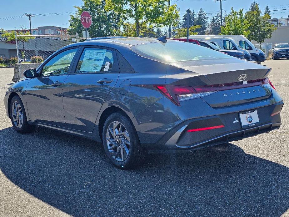 new 2024 Hyundai Elantra car, priced at $21,810