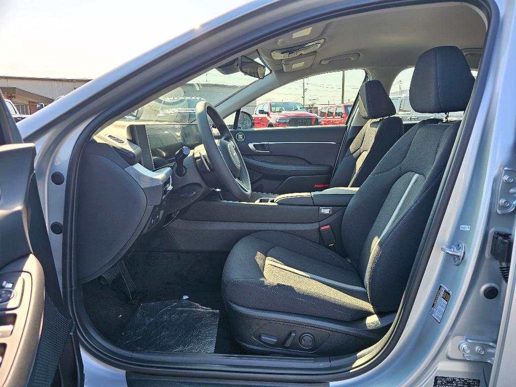 new 2025 Hyundai Sonata car, priced at $27,748