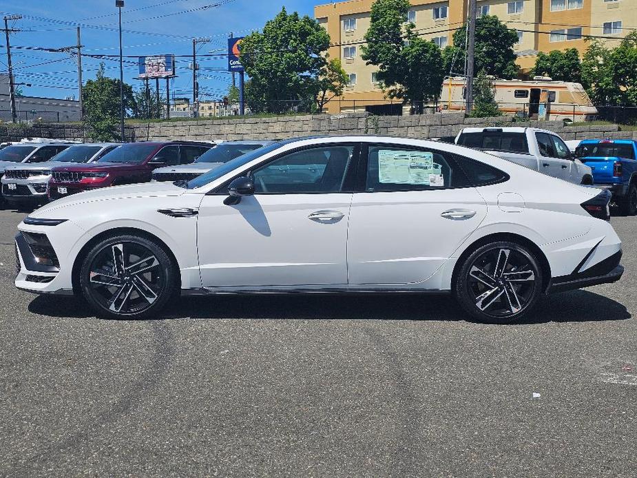 new 2024 Hyundai Sonata car, priced at $35,053