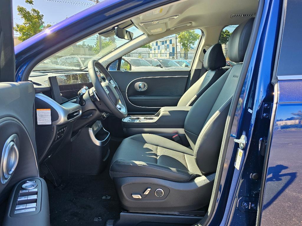 new 2026 Hyundai IONIQ 9 car, priced at $62,920